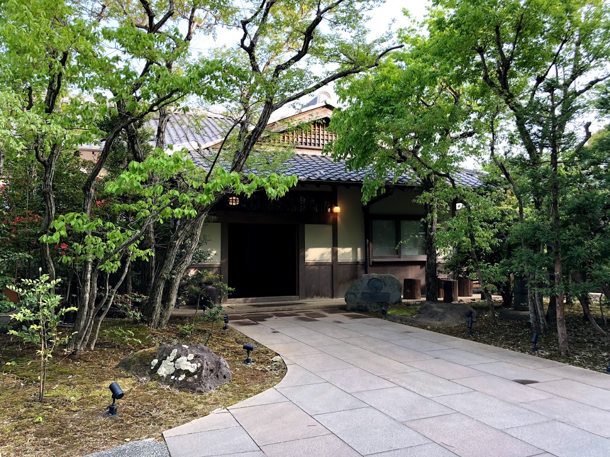 ホテルひらまつ熱海　外観1