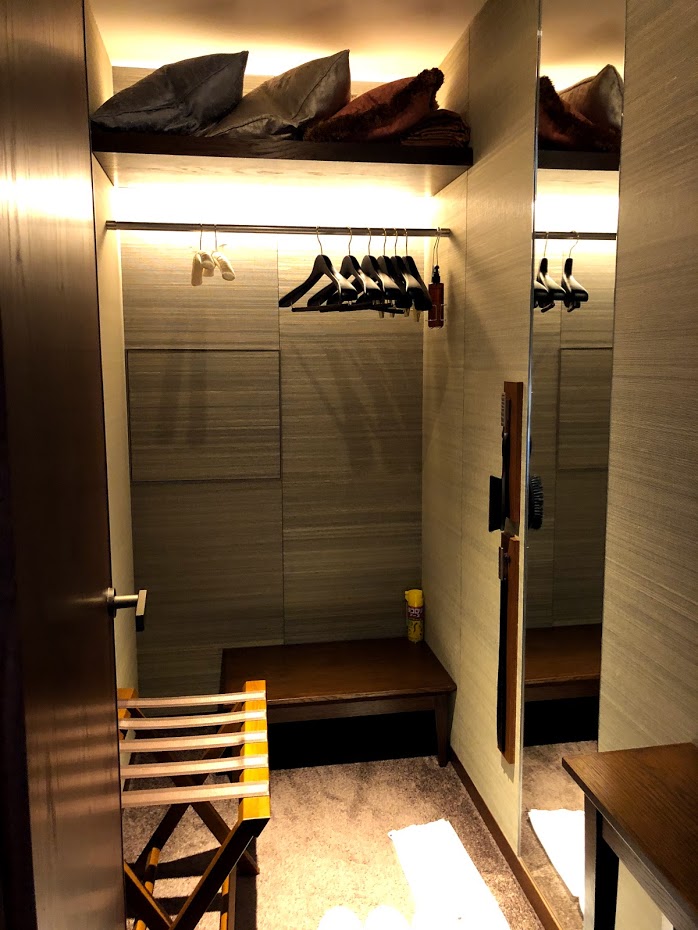 ホテルひらまつ熱海　クローゼット