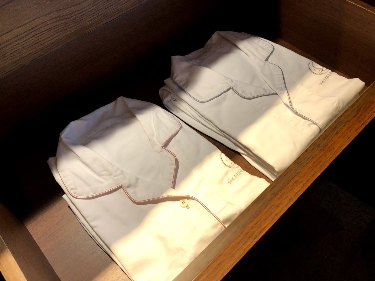 ホテルひらまつ熱海　チェスト　パジャマ