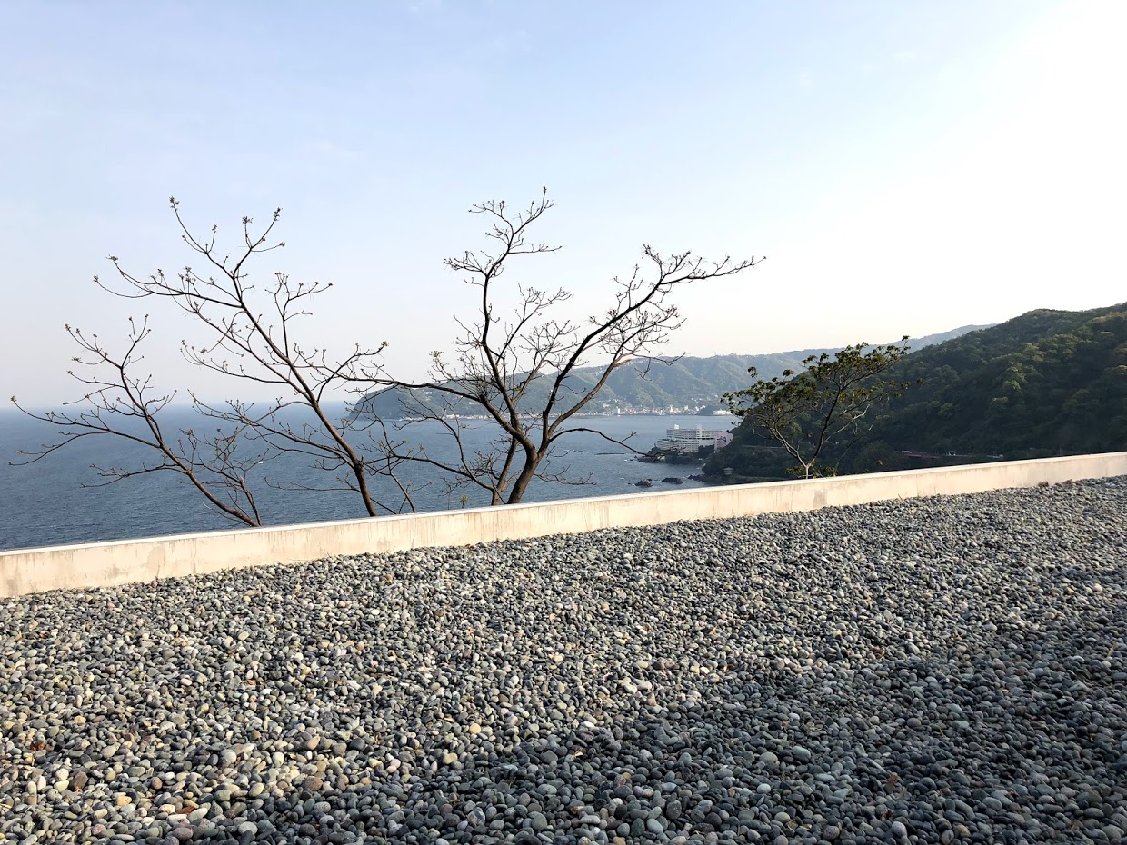 ホテルひらまつ熱海　バルコニー