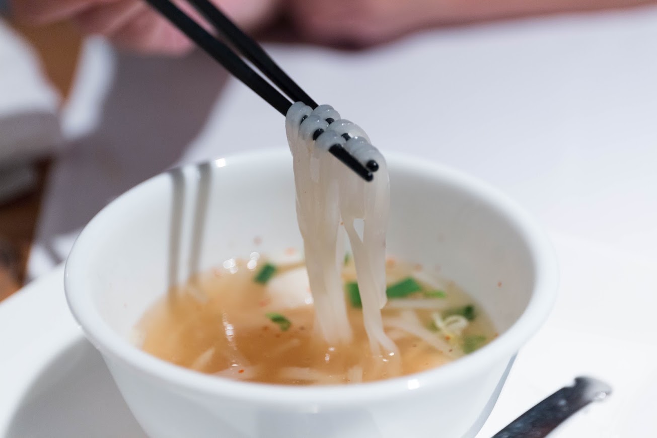 mango tree tokyo お米の麺です