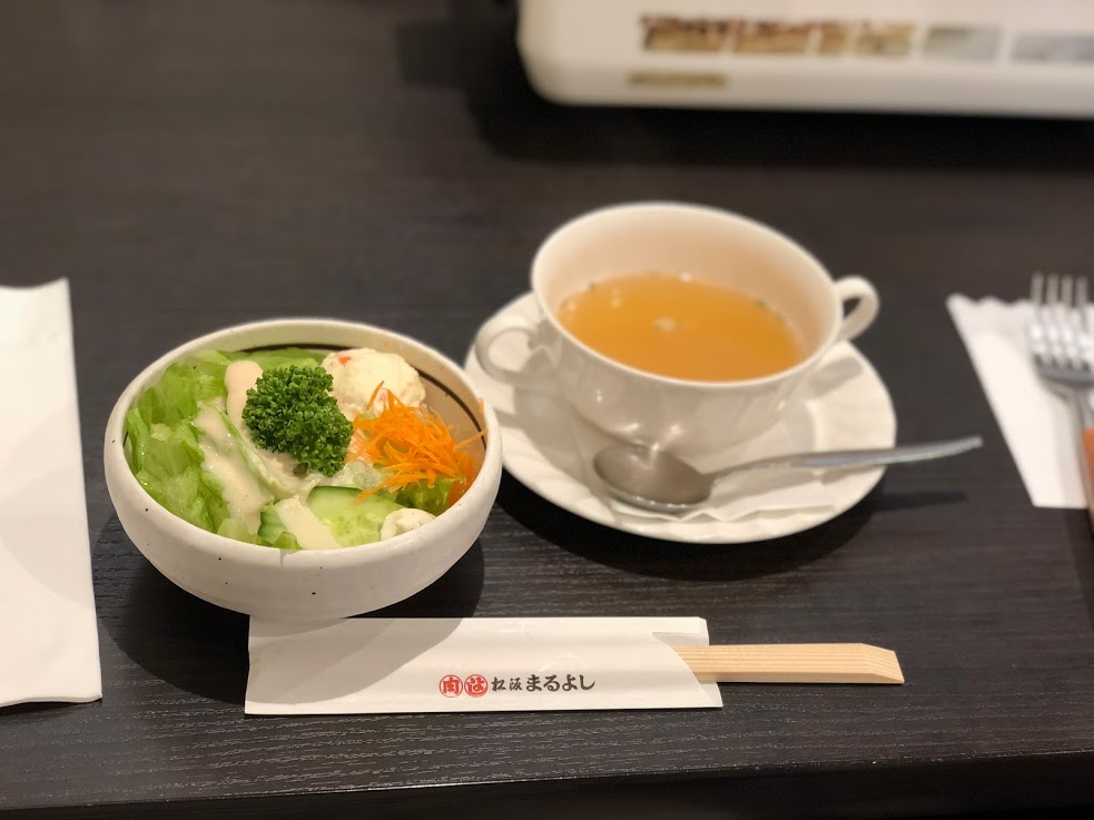 松阪市で松阪牛　まるよし　サラダとスープ