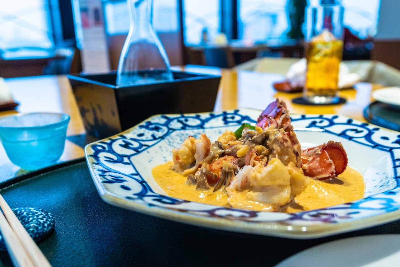 新宿 なだ万賓館~一休レストランで予約　オマール海老の特製雲丹ソース