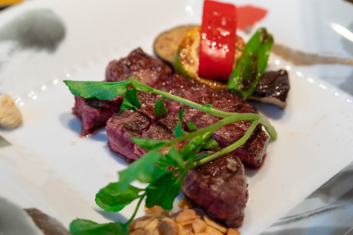 新宿 なだ万賓館~一休レストランで予約 フィレステーキ　アップ