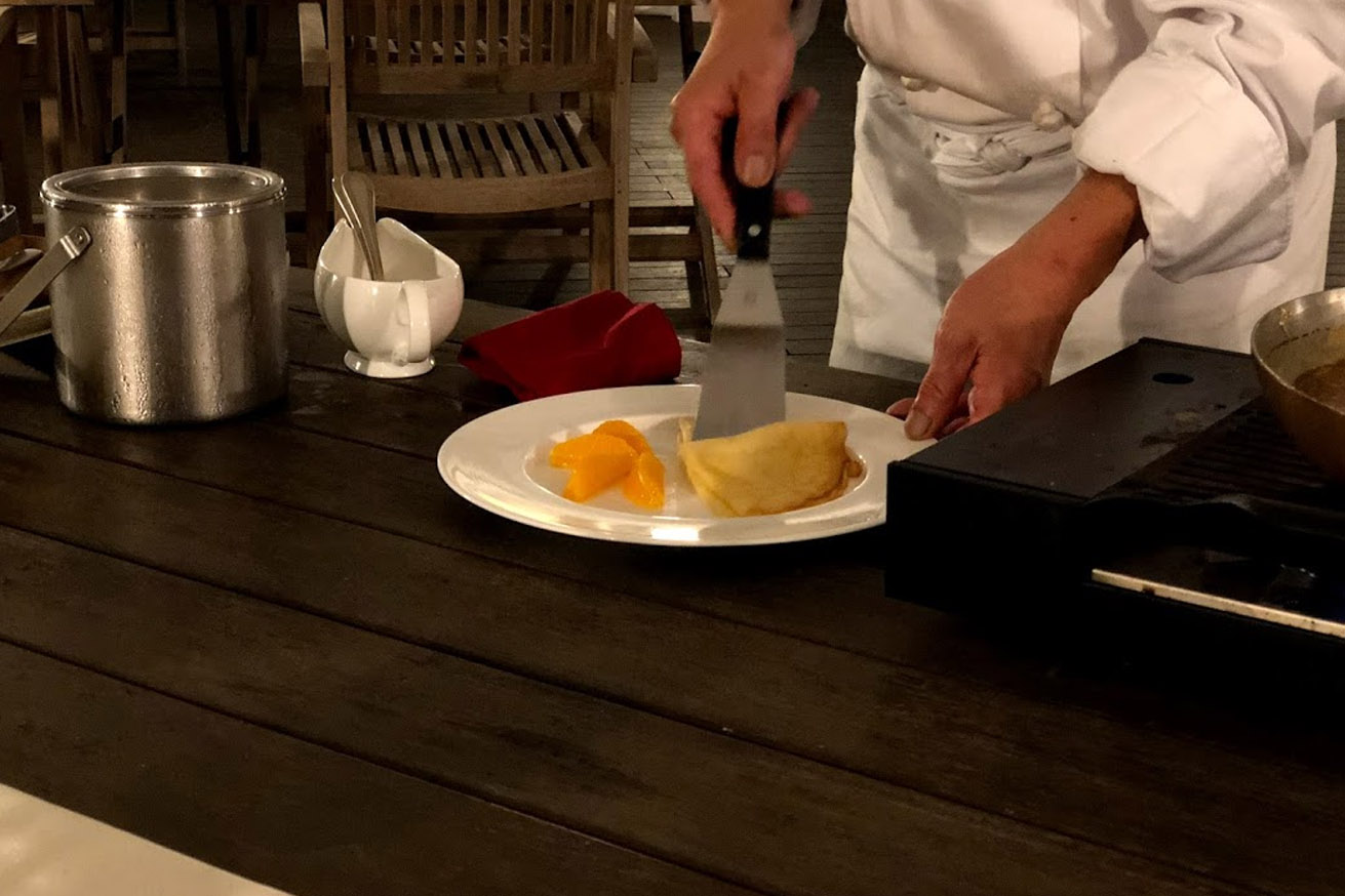 NEMU RESORT グランピングディナー　ペストリーデザート　火を使ったデザート♡