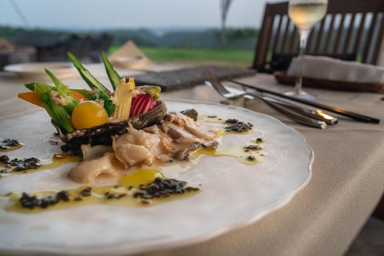 NEMU RESORT グランピングディナー　鮑の白ワイン蒸しと彩野菜