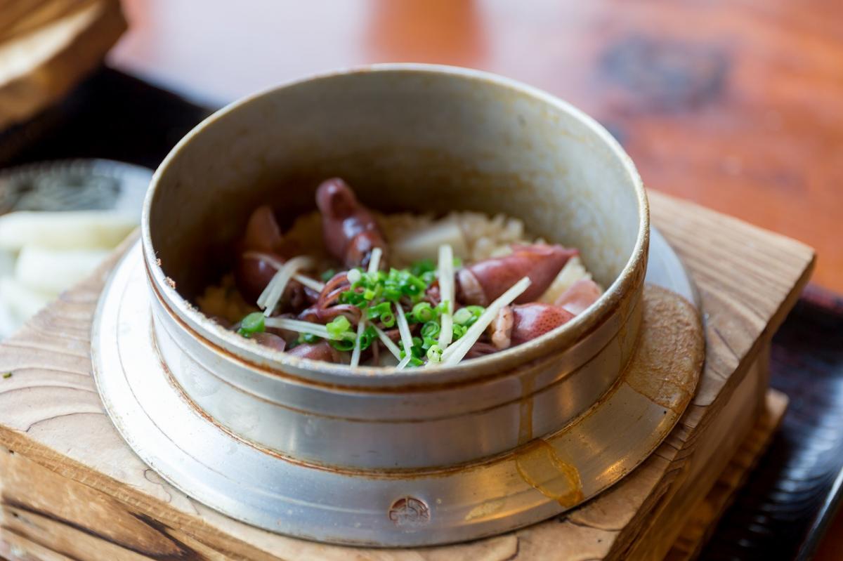 釜めし笹よし相模原　ほたるいか釜めし