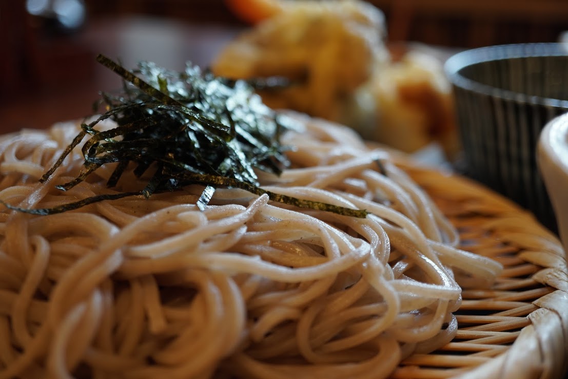 高尾山口のお蕎麦屋さん高橋家 見た目も美しいお蕎麦です